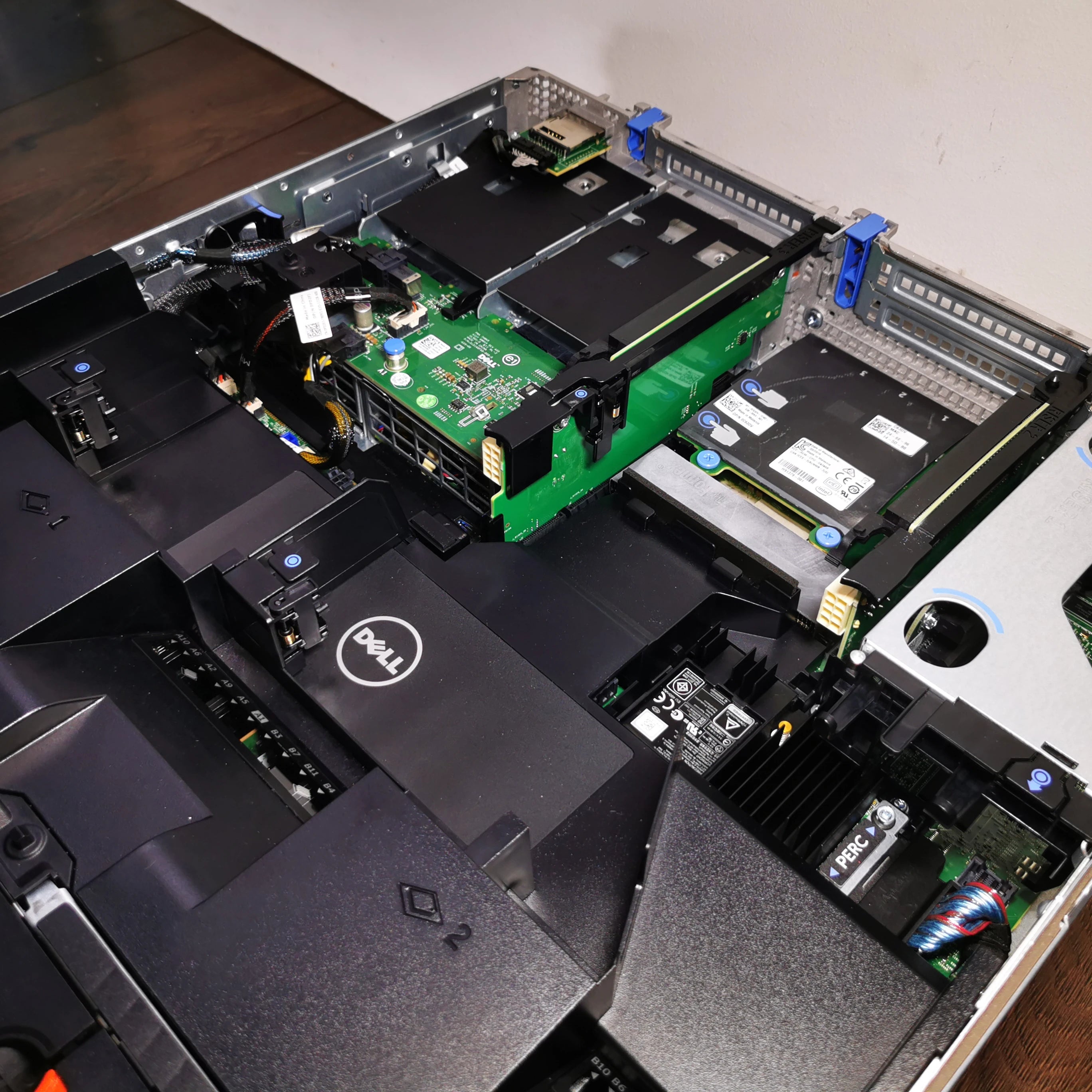 Dell R730 | 12LFF 2SFF | 2680V4 | 32GB | Server