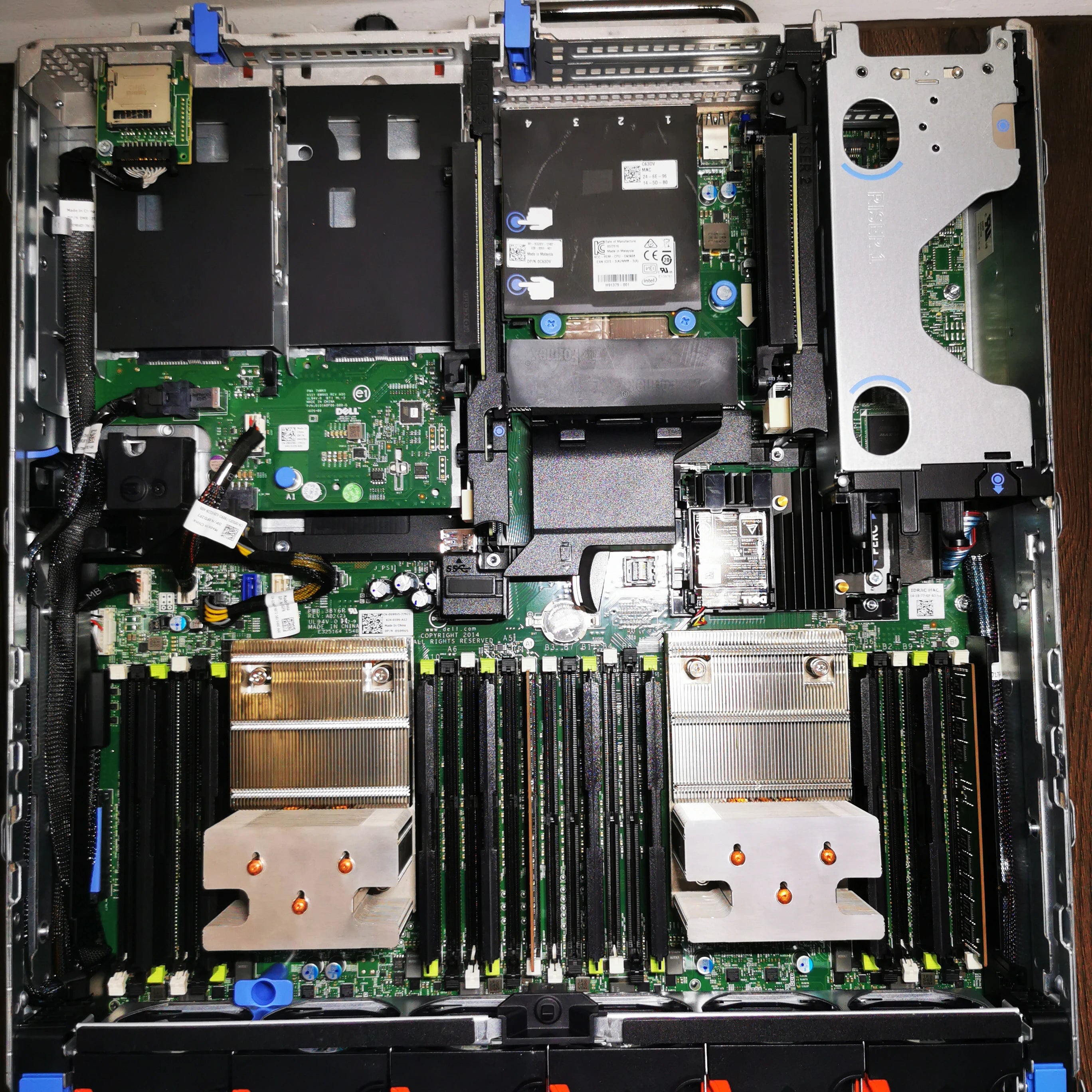 Dell R730 | 12LFF 2SFF | 2680V4 | 32GB | Server